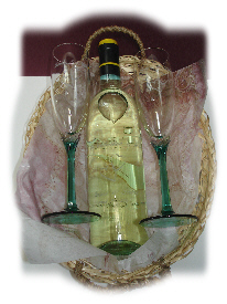 Glass Jessica & Nolan Basket1 SM
